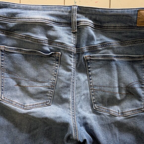 AE Next Level Low-Rise American Eagle - Kick Boot Jeans - Size 12 X-SHORT - Picture 8 of 8